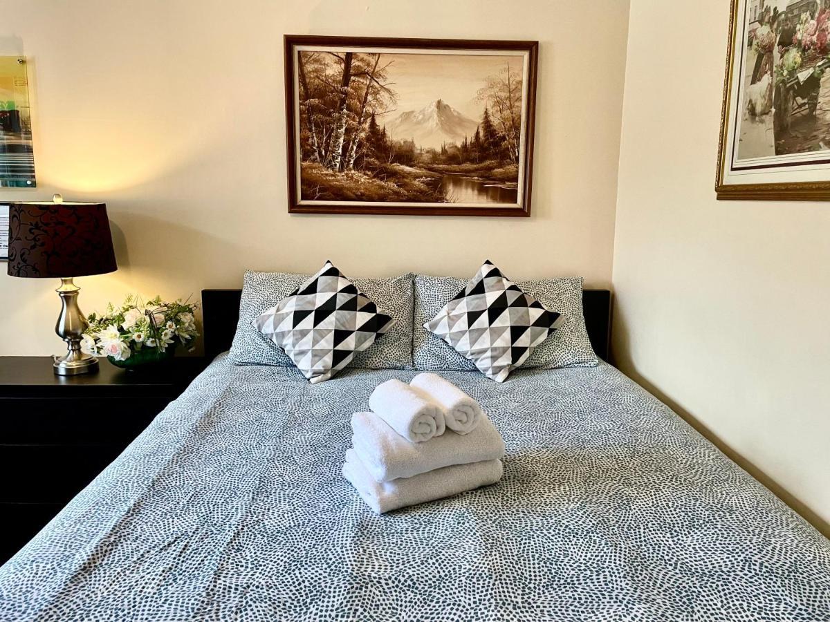 Perfect Home-Private Washrooms,Free Parking,High Speed Net Toronto Zewnętrze zdjęcie