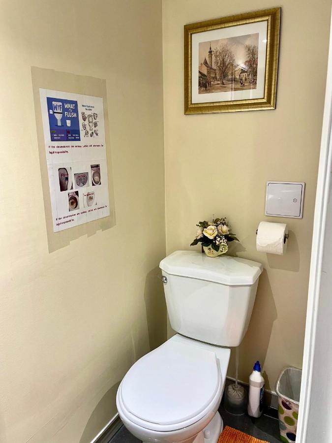Perfect Home-Private Washrooms,Free Parking,High Speed Net Toronto Zewnętrze zdjęcie