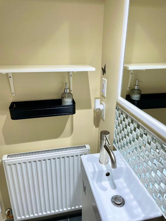 Perfect Home-Private Washrooms,Free Parking,High Speed Net Toronto Zewnętrze zdjęcie