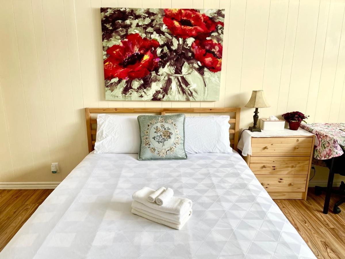 Perfect Home-Private Washrooms,Free Parking,High Speed Net Toronto Zewnętrze zdjęcie